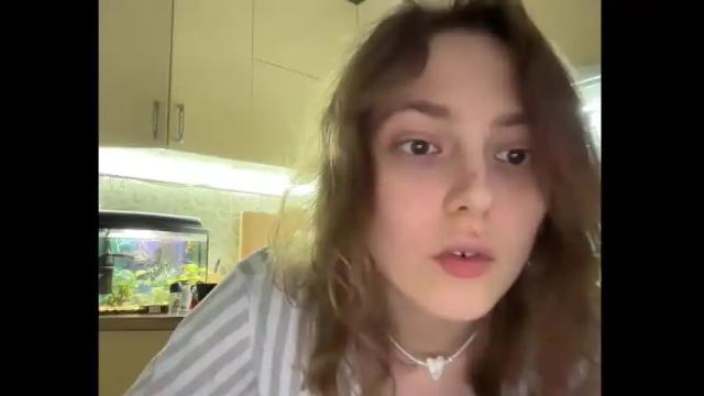 Image 12 of holydori Stream on Chaturbate on 12 days ago