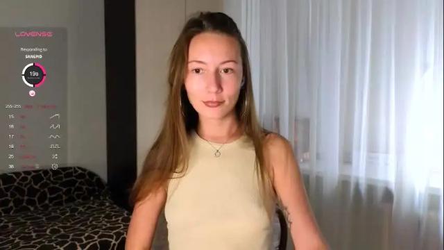 Image 4 of holyvivian Stream on Chaturbate on 3 months ago