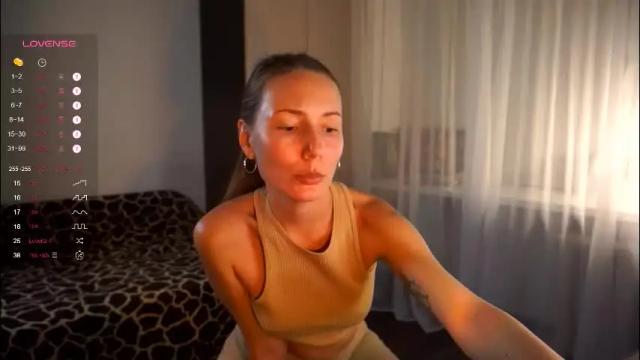 Image 4 of holyvivian Stream on Chaturbate on 2 months ago