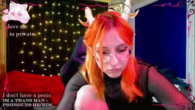 Image 2 of honelin Stream on Chaturbate on 1 month ago