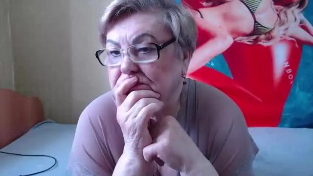 Image 4 of honestysummers Stream on Chaturbate on 13 months ago
