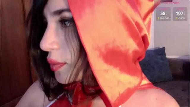 Image 8 of honey_aynur Stream on Chaturbate on 2 months ago