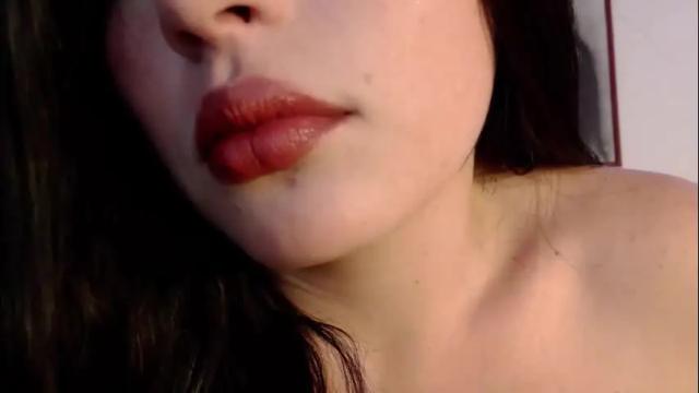 Image 8 of honey_aynur Stream on Chaturbate on 2 months ago