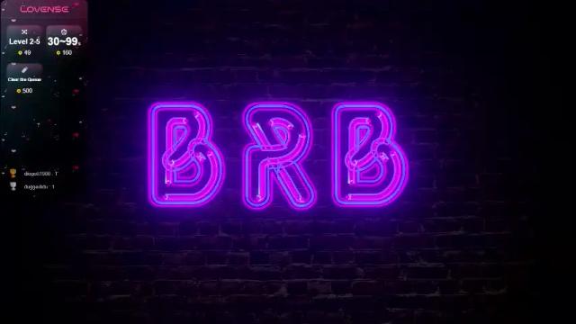 Image 12 of honey_blondee Stream on Chaturbate on 3 months ago