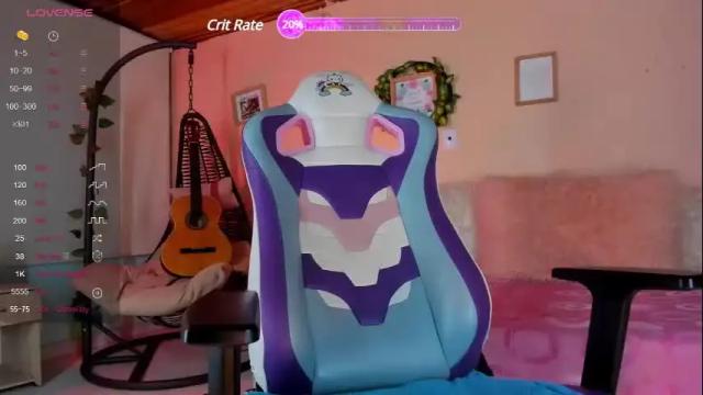Image 2 of honey_fox01 Stream on Chaturbate on 11 days ago