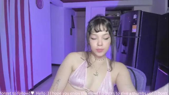 Image 4 of honey_hoe Stream on Chaturbate on 3 months ago
