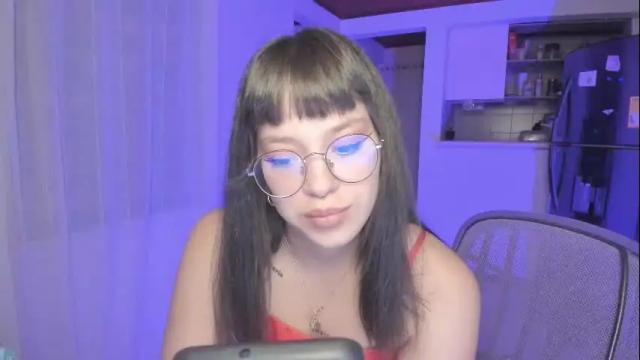 Image 10 of honey_hoe Stream on Chaturbate on 24 days ago