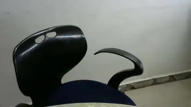 Image 2 of honey_is_ready Stream on Chaturbate on 15 months ago