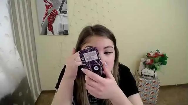 Image 10 of honey_lily_ Stream on Chaturbate on 15 months ago