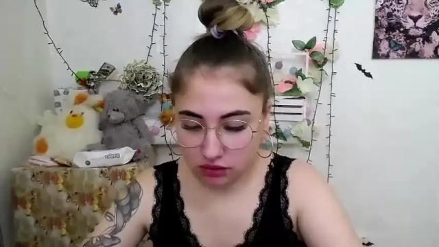 Thumbnail 2, honey_lily_'s Stream at Chaturbate, 15 months ago