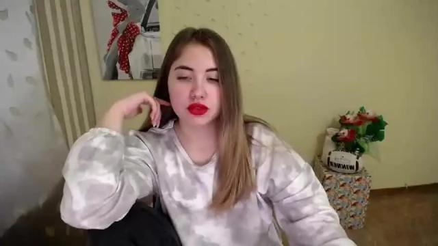 Image 4 of honey_lily_ Stream on Chaturbate on 15 months ago