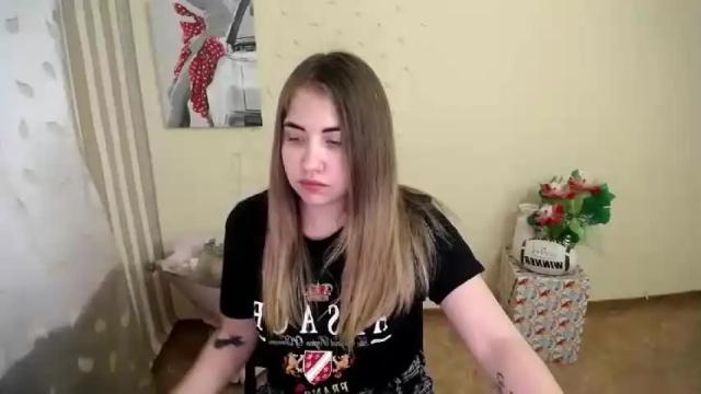 Image 10 of honey_lily_ Stream on Chaturbate on 15 months ago