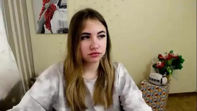 Image 11 of honey_lily_ Stream on Chaturbate on 14 months ago