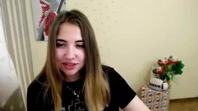 Image 6 of honey_lily_ Stream on Chaturbate on 14 months ago
