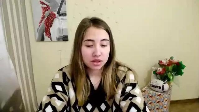 Image 11 of honey_lily_ Stream on Chaturbate on 14 months ago
