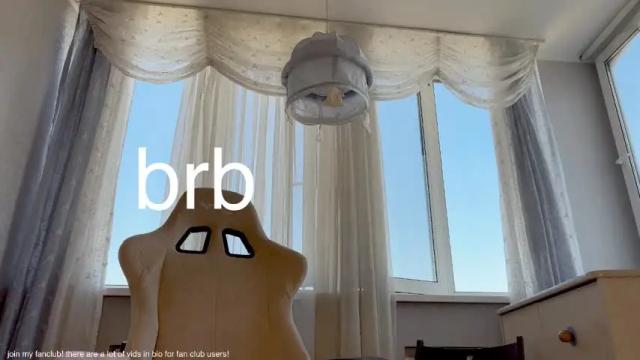 Image 8 of honey_sunshine Stream on Chaturbate on 2 days ago