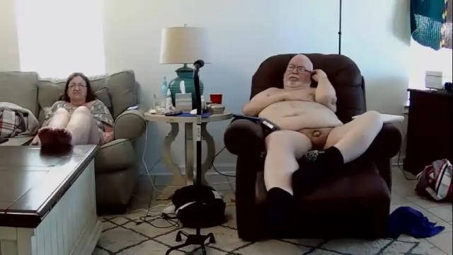Image 10 of honeyandnudist Stream on Chaturbate on 19 months ago