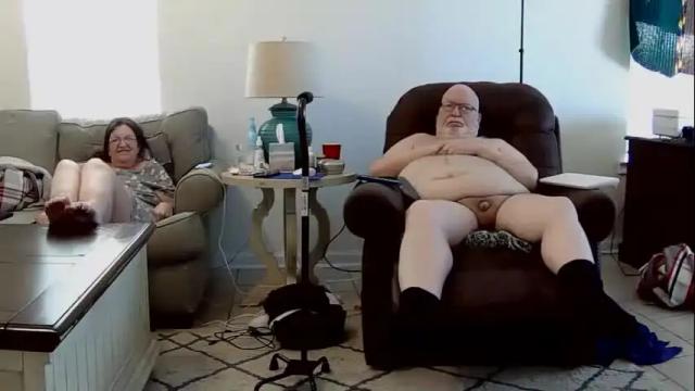 Image 12 of honeyandnudist Stream on Chaturbate on 19 months ago