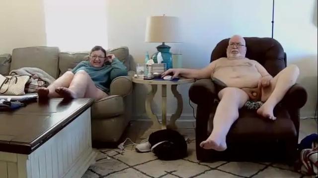 Image 10 of honeyandnudist Stream on Chaturbate on 19 months ago