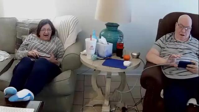 Image 2 of honeyandnudist Stream on Chaturbate on 18 months ago