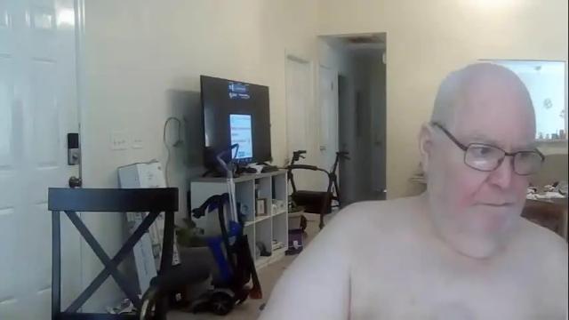 Image 4 of honeyandnudist Stream on Chaturbate on 17 months ago