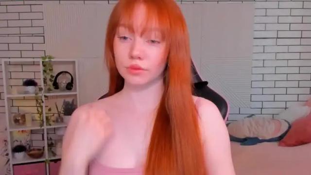 Image 7 of honeyautumn Stream on Chaturbate on 12 months ago
