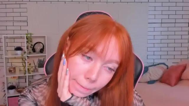 Image 11 of honeyautumn Stream on Chaturbate on 12 months ago