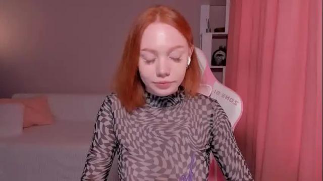 Image 10 of honeyautumn Stream on Chaturbate on 27 days ago