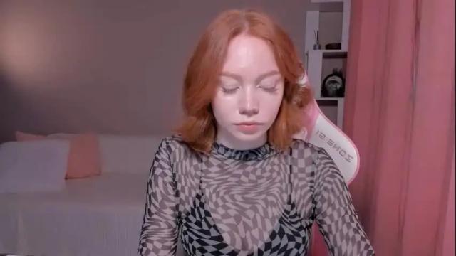 Image 12 of honeyautumn Stream on Chaturbate on 17 days ago