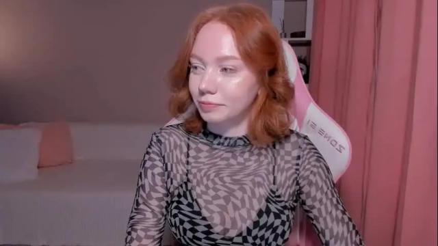 Image 7 of honeyautumn Stream on Chaturbate on 17 days ago