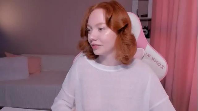 Image 12 of honeyautumn Stream on Chaturbate on 16 days ago