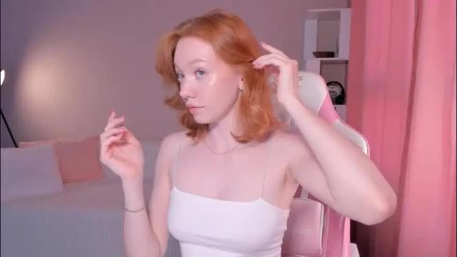 Image 11 of honeyautumn Stream on Chaturbate on 2 months ago