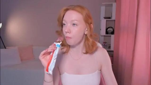 Image 12 of honeyautumn Stream on Chaturbate on 2 months ago