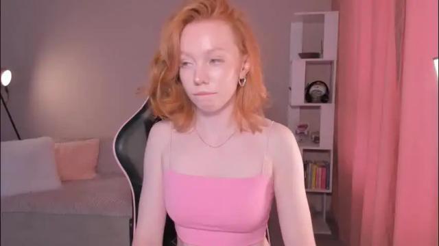 Image 12 of honeyautumn Stream on Chaturbate on 2 months ago