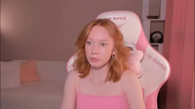 Image 11 of honeyautumn Stream on Chaturbate on 1 month ago