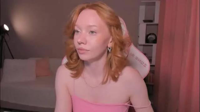 Image 7 of honeyautumn Stream on Chaturbate on 1 month ago