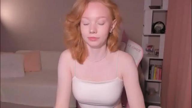 Image 7 of honeyautumn Stream on Chaturbate on 1 month ago