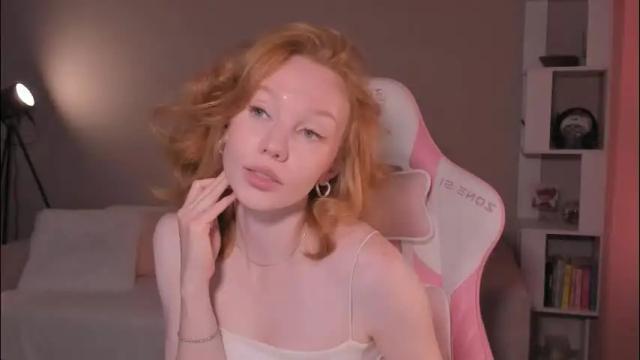 Image 8 of honeyautumn Stream on Chaturbate on 1 month ago