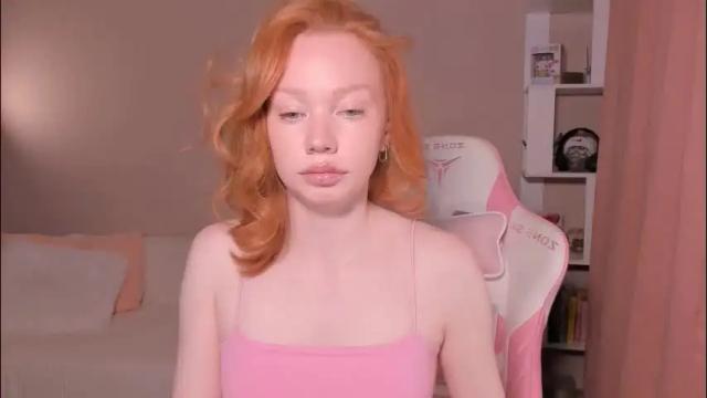 Image 8 of honeyautumn Stream on Chaturbate on 19 days ago