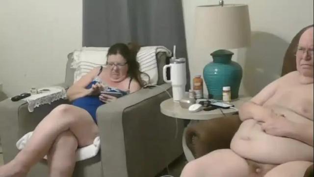Image 7 of honeybuns344636 Stream on Chaturbate on 28 days ago