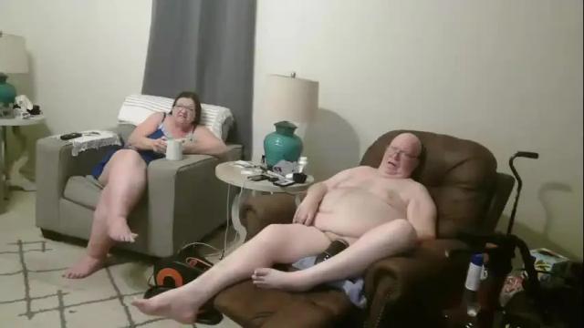 Image 2 of honeybuns344636 Stream on Chaturbate on 1 month ago