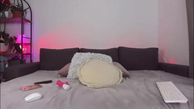 Image 8 of honeycarrol Stream on Chaturbate on 1 month ago