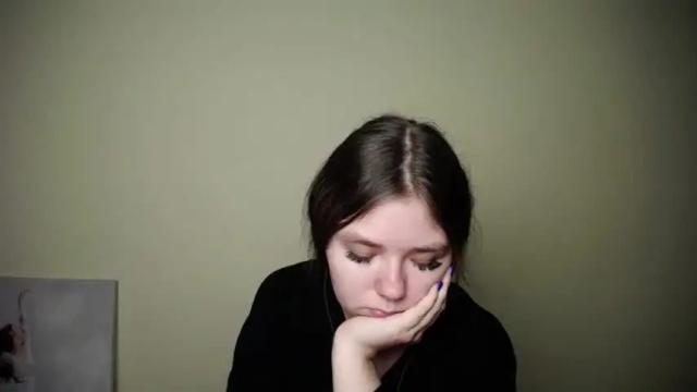 Image 3 of honeygirl555 Stream on Chaturbate on 14 months ago