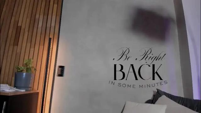 Image 6 of honeyhot69__ Stream on Chaturbate on 2 months ago