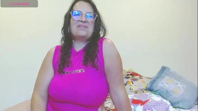 Image 2 of honeyhotpaty Stream on Chaturbate on 10 days ago