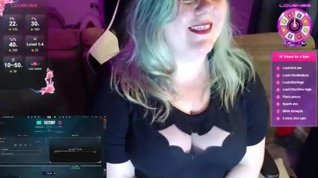 Image 3 of honeyleigh94 Stream on Chaturbate on 1 month ago