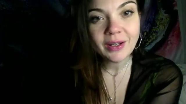 Image 2 of honeymagicxo Stream on Chaturbate on 2 months ago
