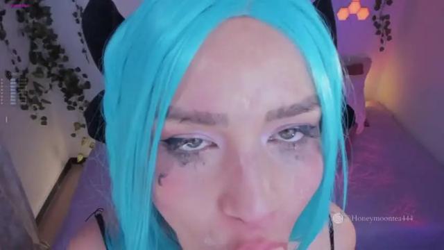 Image 11 of honeymoontea Stream on Chaturbate on 17 months ago