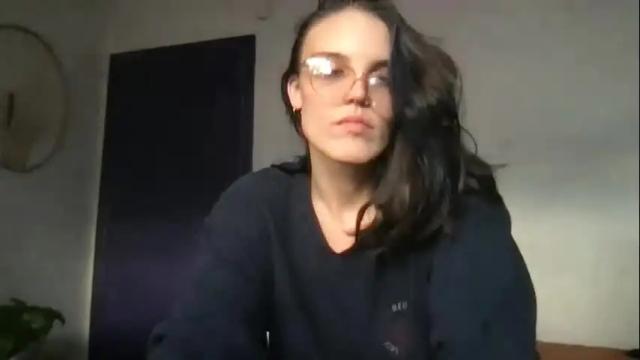Image 4 of honeymuff Stream on Chaturbate on 18 months ago
