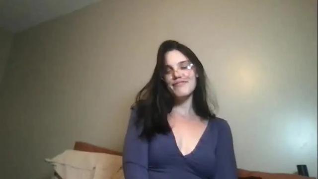 Image 2 of honeymuff Stream on Chaturbate on 15 months ago